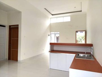 Rumah Baru Lingkungan Perumahan dekat Jalan Kaliurang