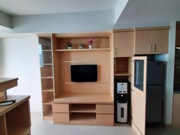 DIJUAL CEPAT !!Apt. Springhill Tower Terrace Full Furnished, Bisa Nego