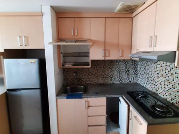 DIJUAL CEPAT !!Apt. Springhill Tower Terrace Full Furnished, Bisa Nego