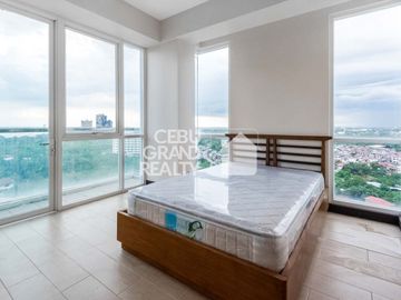 1 Bedroom with Balcony for Sale in Mactan Lapu-Lapu