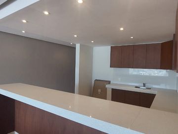 VENTA DE DEPARTAMENTO EN CONDOMINIO BAHIA DEL MAR