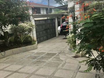 5 Bedroom House & Lot With Swimming Pool For Sale at Beverly Hills Subdivision Antipolo