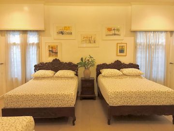 5 Bedroom House & Lot With Swimming Pool For Sale at Beverly Hills Subdivision Antipolo