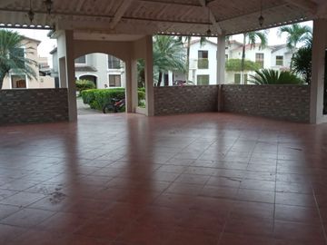Vendo casa en Babahoyo