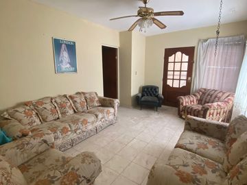 Quinta en Venta en Villas Campestres en Ciénega de Flores N.L. (3 casas)