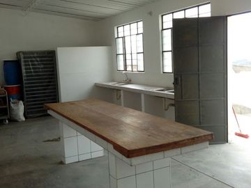 VENTA DE EDIFICACION MAS TERRENO EN HUARAL