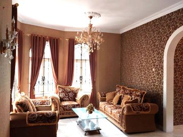 Rumah Hook Mewah di Casa Grande Residence