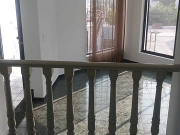 Parte baja del fraccionamiento a tres calles de  Bernardo Quintana