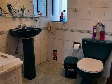 Vendo Esplendida Casa Remodelada en La Pista Aux. de La Av (Ex. Colonial)