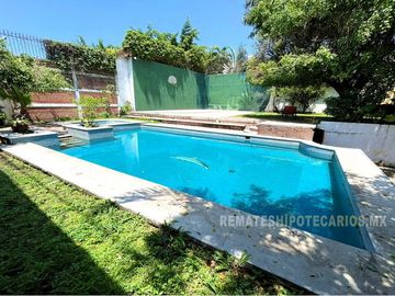 Remate Bancario Temixco Morelos $2,200,000.00 pesos.