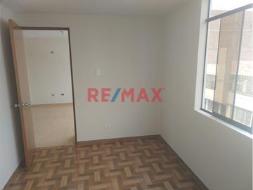Depa de Estreno En Alquiler Cerca Av. Universitaria y Av. Los Alisos Smp