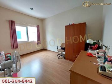 📢 Golden Town Suksawat - Phuttha Bucha 2-storey townhome near the BTS, Bang Pakok Subdistrict, Rat Burana District