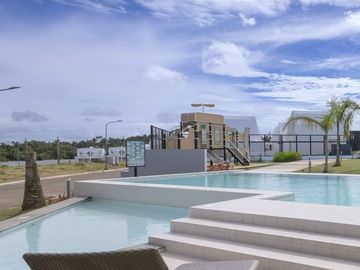 BEST AFFORDABLE TOWNHOUSE FOR SALE AT COMMUNE VILLAGE BATULAO BATANGAS NEAR TAGAYTAY