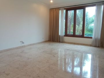 House with Garden & Pool For Rent, at Kemang South Jakarta