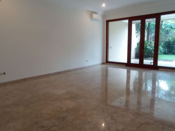 House with Garden & Pool For Rent, at Kemang South Jakarta