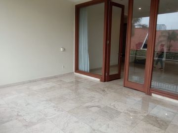 House with Garden & Pool For Rent, at Kemang South Jakarta