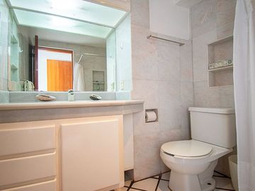 VENTA- Departamento frente al mar en Playa Escondida, Mazatlan