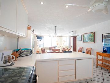 VENTA- Departamento frente al mar en Playa Escondida, Mazatlan