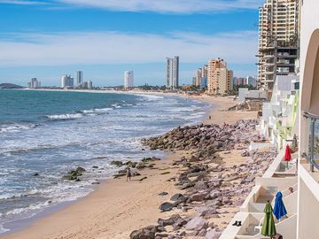 VENTA- Departamento frente al mar en Playa Escondida, Mazatlan