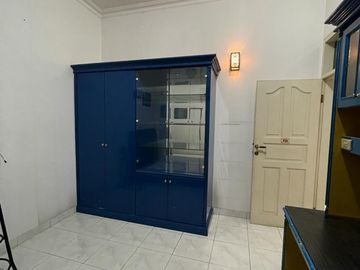 Dijual Rumah Teluk Gong 6x16m, semi furnish.