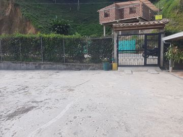 VENDO ESTA PRECIOSA FINCA EN BARBOSA ANTIOQUIA.