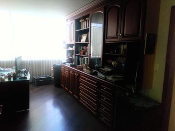 PENTHOUSE DE DOS DEPARTAMENTOS EN VENTA, QUITO EL BATÁN ALTO, ÚTIL 450 M², $400.000