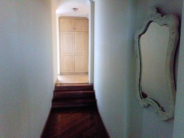 PENTHOUSE DE DOS DEPARTAMENTOS EN VENTA, QUITO EL BATÁN ALTO, ÚTIL 450 M², $400.000