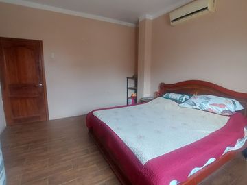 En La Parroquia El Cambio Se Vende Linda Casa Independiente Amplia de 3 Dormitorios