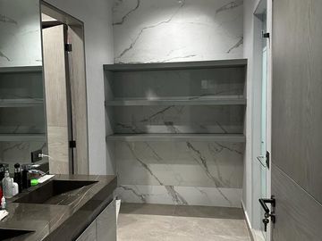 Casa en Venta, Fracc. La Joya (Carr Nac)