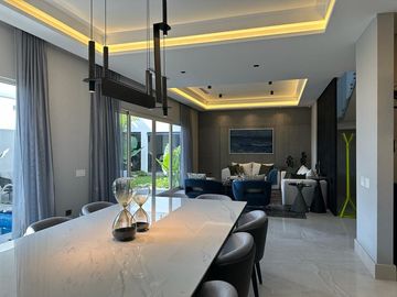 Casa en Venta, Fracc. La Joya (Carr Nac)
