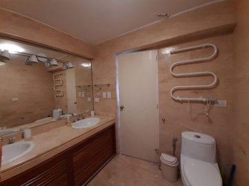 ¡VENDO DEPARTAMENTO EN CALLE LOS LAURELES – SAN ISIDRO!