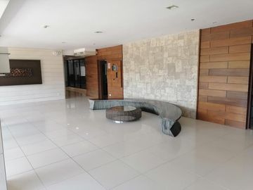 For Sale: Tagaytay Highlands 3 Bedroom Condo with Mountain View , Cool and Secured
