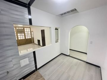 VENDO BONITA CASA, RENTABLE 4 PISOS INDEPENDIENTES B. UNIR II ENGATIVA BOGOTA, colombia EXITO CALLE 80 OPORTUNIDAD.