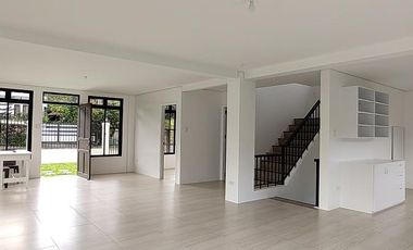 For Sale! Brand-new Overlooking House and Lot with a View of Golf Course in the Exclusive Sun Valley Estates in Antipolo