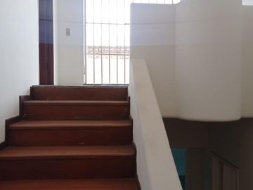 VENTA DE CASA CIUDADELA SIMÓN BOLIVAR,  DIAGONAL AL HOTEL TRYP BY WYNDHAM