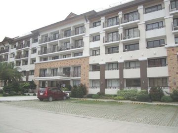 RUSH SALE 2 Bedrooms Condo Unit in One Oasis