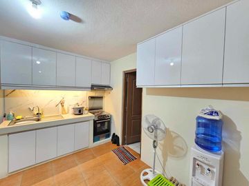 RUSH SALE 2 Bedrooms Condo Unit in One Oasis