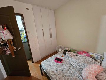RUSH SALE 2 Bedrooms Condo Unit in One Oasis