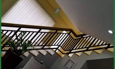 House For Sale in Dasmarinas Cavite. Fully Furnished.