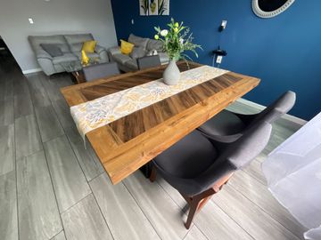 Venta edificio en fracc la huerta con 3 departamentos con entrada independiente