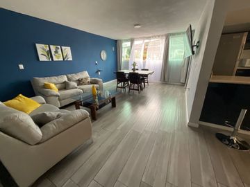 Venta edificio en fracc la huerta con 3 departamentos con entrada independiente