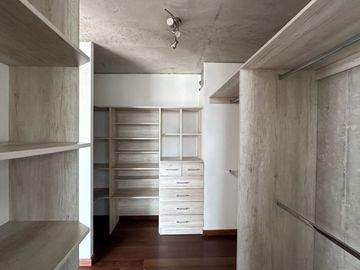 Moderno dúplex  estilo industrial de un dormitorio y habitación Home Office 🏡💎