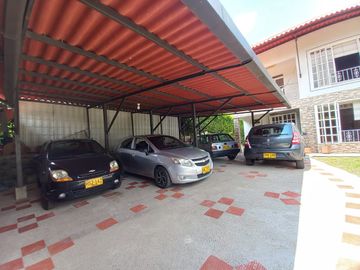 Casa Campestre en Venta, vía al aeropuerto de Armenia