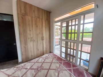 Casa Campestre en Venta, vía al aeropuerto de Armenia