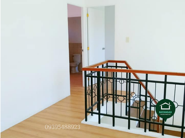 5 bedrooms House and Lot in Sto Tomas Batangas