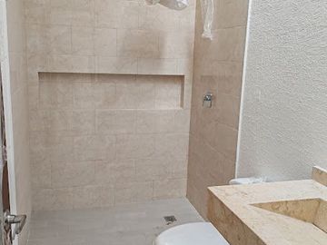 CASA EN VENTA DE UNA PLANTA EN LOMAS DEL DORADO