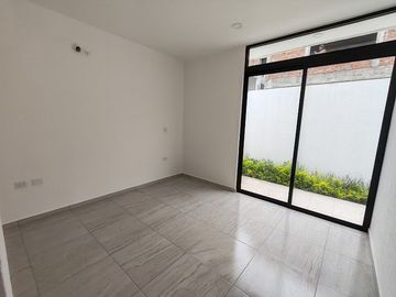 CASA EN VENTA DE UNA PLANTA EN LOMAS DEL DORADO