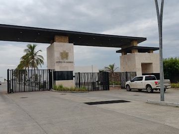 CASA EN VENTA DE UNA PLANTA EN LOMAS DEL DORADO