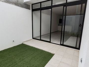 CASA EN VENTA DE UNA PLANTA EN LOMAS DEL DORADO