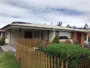PROPIEDAD RENTERA EN MONTALVO
